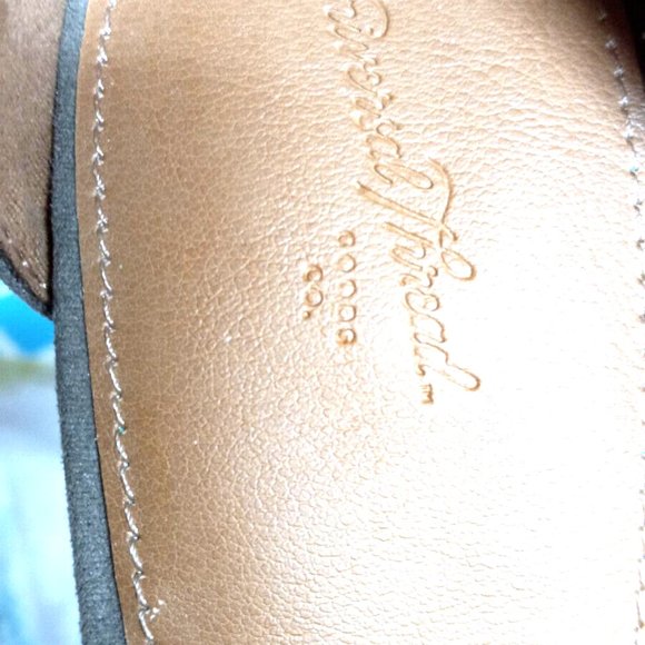 Universal thread womans shoes Open toe Laser cut slingbacks Hannah Size 10 Tan - Picture 4 of 4